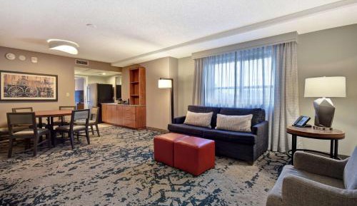 Two-Bedroom King Suite