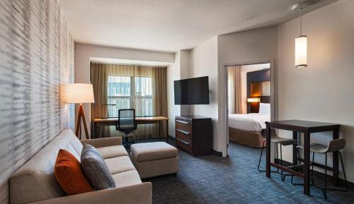 One-Bedroom Suite