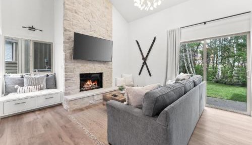 Three-Bedroom Townhouse