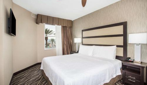 Two Bedroom Suite with One King and Two Queen Beds - Non-Smoking