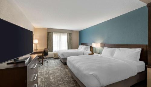 Queen Rooms with Two Queen Beds