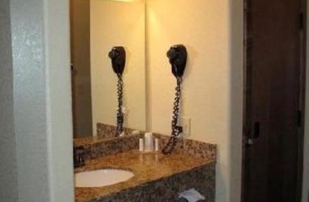 Queen Room with Two Queen Beds - Pet Friendly/Non-Smoking