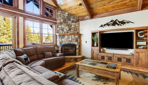 seven bedroom holiday home 