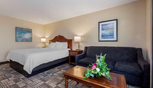 King Room with Sofa Bed - Non-Smoking