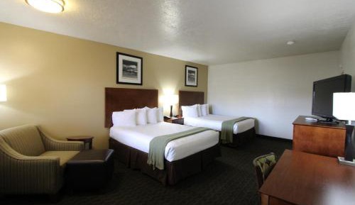 Deluxe Queen Room