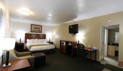 Deluxe King Room