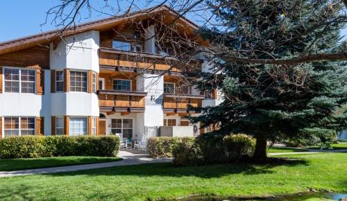 Four-Bedroom Vacation Home