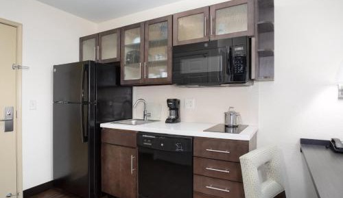 Standard Double Suite