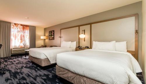 Queen Room with Two Queen Beds and Sofa Bed