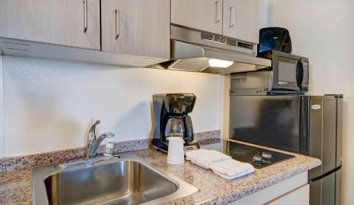 2 King Beds | Non-Smoking, Kitchen | Near Tucson International Airport