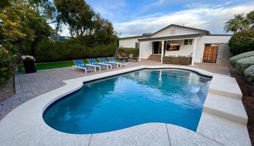 Three-Bedroom Vacation Home 