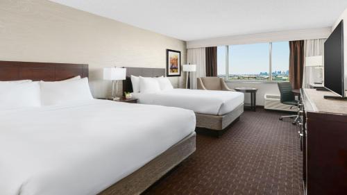 Premium Queen Room with Two Queen Beds