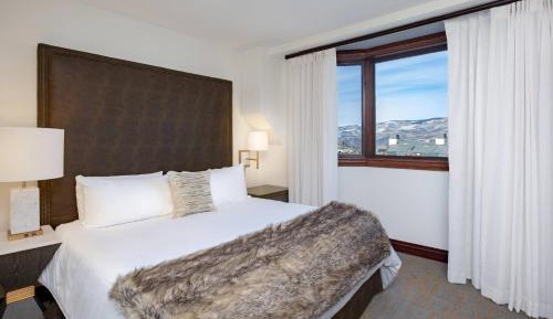 King Room with Sofa Bed