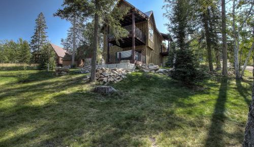 Three-Bedroom Vacation Home 