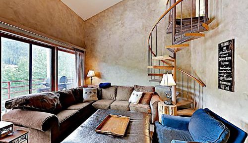 Two Bedroom Apartment 