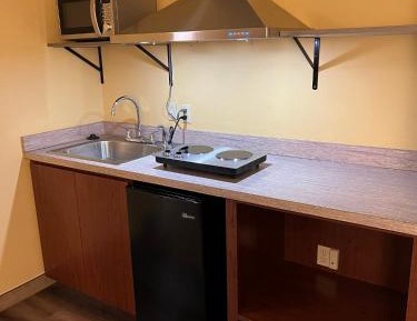 King Studio Suite with Sofa Bed and Kitchenette - Non-Smoking