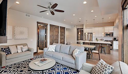 Two Bedroom Apartment 