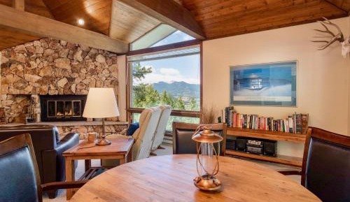 Four-Bedroom Vacation Home