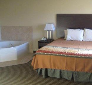 King Room with Spa Bath