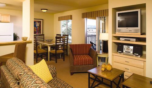 One-Bedroom Apartment - No Resort Fees