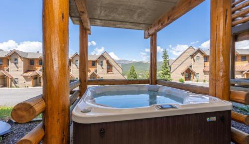 Three-Bedroom Vacation Home 