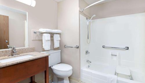 Queen Room - Disability Access/Non-Smoking