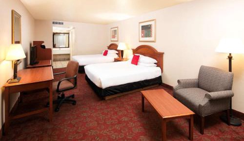 Queen Room with Two Queen Beds - Non-Smoking