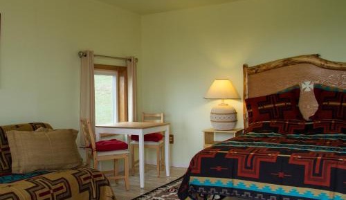 Cabin-Shared Bathroom-Traditional-Lake View-Bear-Cabin #1