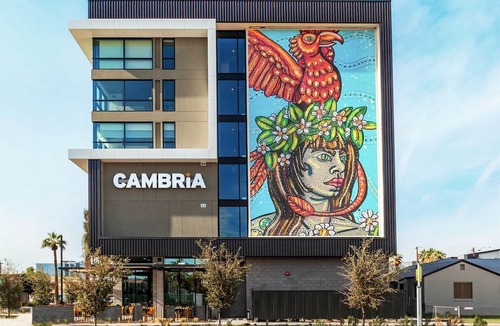 Evans Churchill Hotel | Cambria Hotel Downtown Phoenix Convention Center