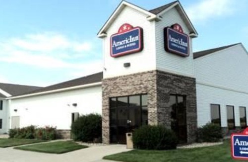 Aberdeen Hotel | AmericInn by Wyndham Aberdeen Event Center