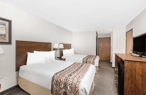 Le Mars Hotel | Baymont by Wyndham LeMars
