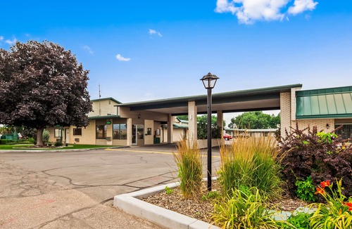 Fillmore Hotel | Best Western Paradise Inn & Resort