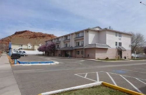 Kanab Hotel | Days Inn & Suites by Wyndham Kanab