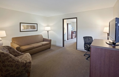 Mitchell Hotel | AmericInn by Wyndham Mitchell