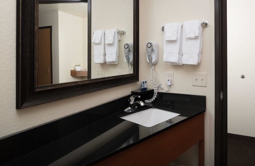 Belle Fourche Hotel | AmericInn by Wyndham Belle Fourche