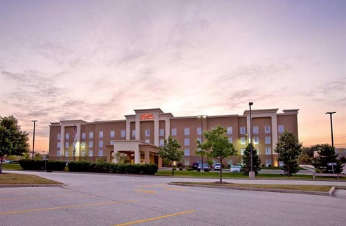 Cedar Rapids Hotel | Hampton Inn & Suites Cedar Rapids