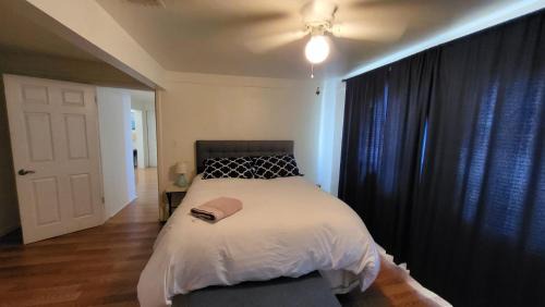 Garfield Apartment | Unit 2 - Stylish 2BR Downtown Phoenix Retreat in Roosevelt Row, Parking Included