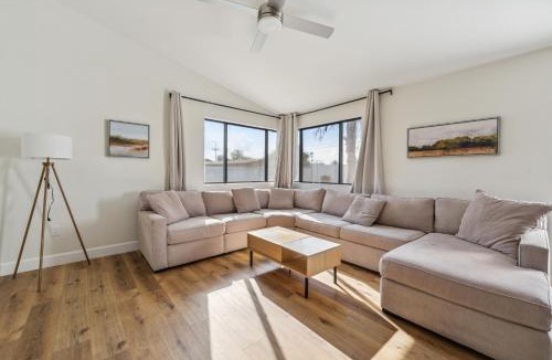 Tempe House | Downtown Gem with Hot Tub - Prime Location home