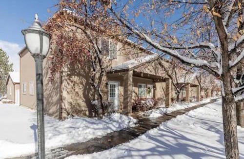 Logan Apartment | 3 Bed, 1.5 bath Townhouse Close to USU & Main Street