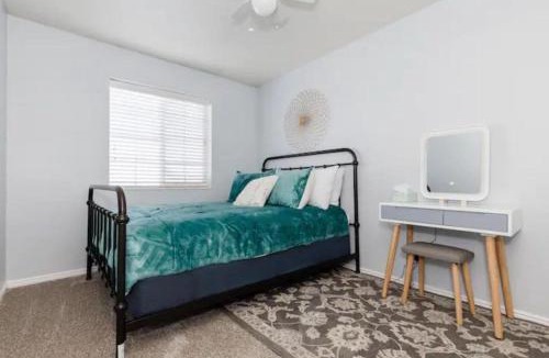 Logan Apartment | 3 Bed, 1.5 bath Townhouse Close to USU & Main Street