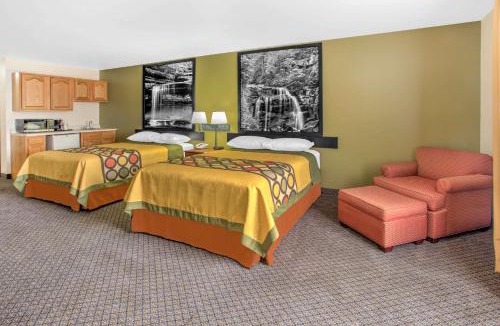 Galva Hotel | Super 8 by Wyndham Galva