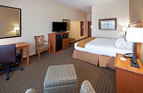 Holiday Inn Express Suites Sioux Falls Southwest Ihg Hotel 
