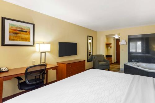 Kiva Inn 